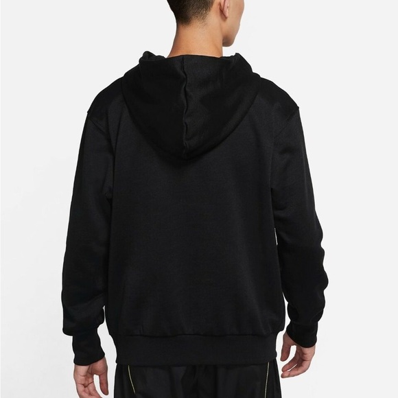 Nike 
Pull over hoody
Lil Penny Hardaway - Picture 12 of 12